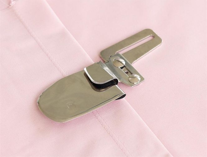 Hovedbilde Baby Lock Faldeguide 5/8