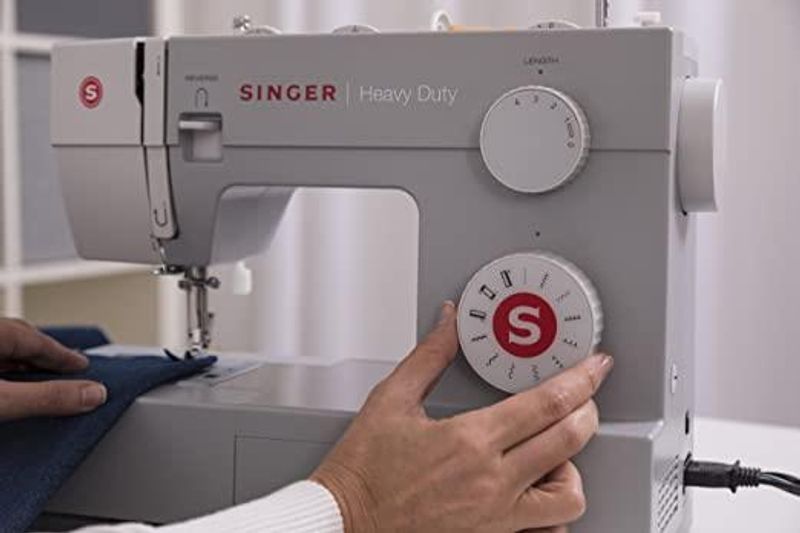 Singer Heavy Duty 4411 Symaskin